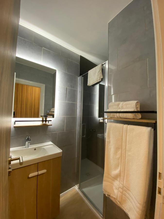 Studios & Chambres Aux Portes De Geneve แซ็ง-ฌูเลียง-อ็อง-เฌอเนอวัว ภายนอก รูปภาพ